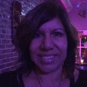 Meet your Posher, Suzie